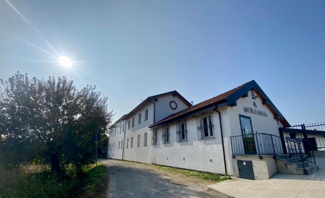 Villa Cascina Mora Bassa Vigevano Exterior foto